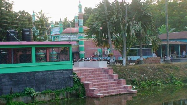 শৈলকুপার শাহী মসজিদ: সুলতানি স্থাপত্যের নিদর্শন