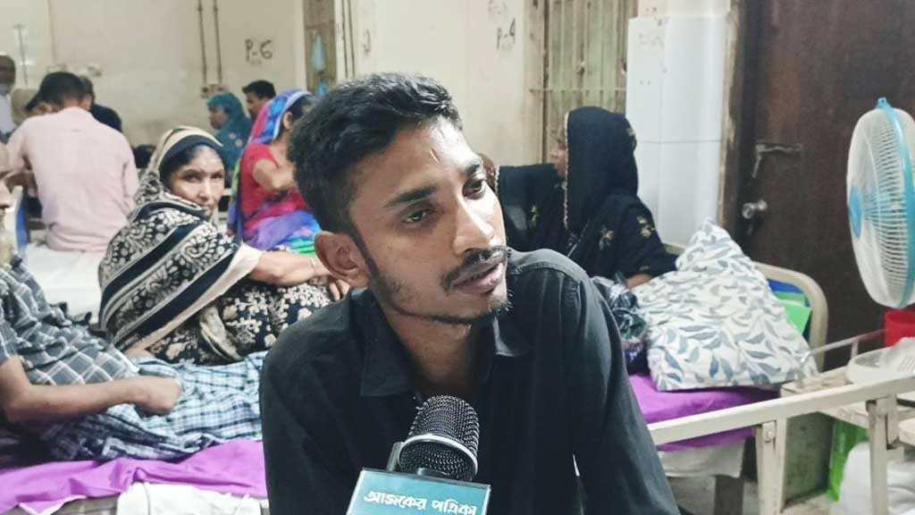 ‘তোরা পুলিশ মারছিস’—জুলাই সন্ত্রাসের বিরুদ্ধে পুলিশি দৃঢ়তা