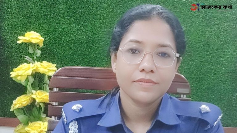 কুমিল্লার ইতিহাসে প্রথম নারী ওসি: লাকসাম থানায় নাজনীন সুলতানার সাহসিক যাত্রা 1 প্রথম নারী ওসি