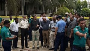 মাইলস্টোনে উপদেষ্টা ও প্রেস সচিব অবরুদ্ধ