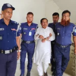 ১০ মাসে