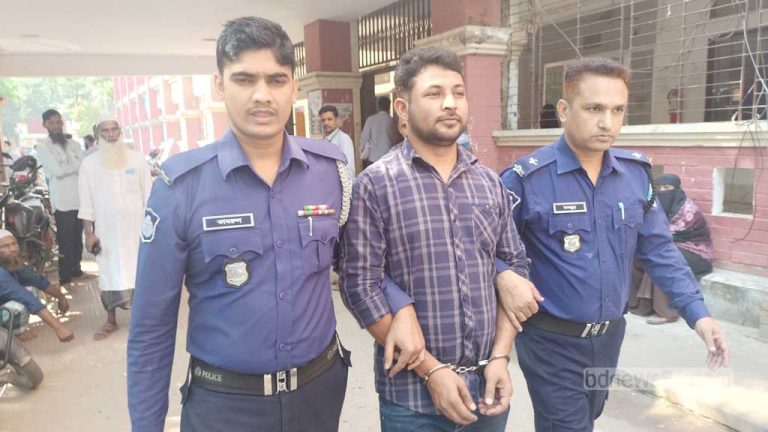 কুমিল্লায় ব্যবসায়ী হত্যা মামলায় দুই আসামির ফাঁসি, পাঁচজনের যাবজ্জীবন 1 comilla conviction 251125 01 1764064411