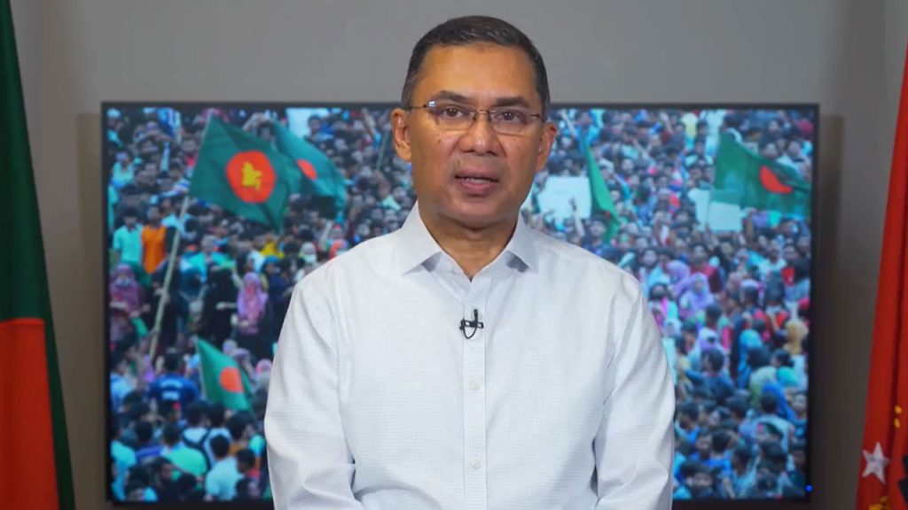 তারেক রহমান জানালেন, খালেদা জিয়ার পাশে থাকার একক নিয়ন্ত্রণ নেই