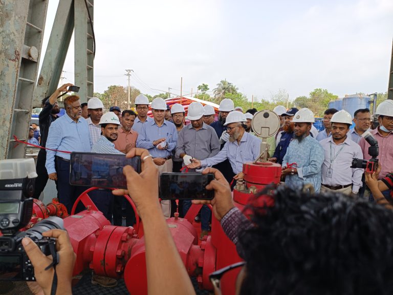 শ্রীকাইলে ৫ নম্বর কূপ উদ্বোধন, প্রতিদিন মিলবে ৮ মিলিয়ন ঘনফুট গ্যাস 1 IMG 20260314 WA0002