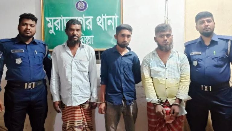 মুরাদনগরে মাদক সম্রাট ফারুকসহ ৩ জনের কারাদণ্ড 1 0ef06cfdfcd58dbad2ab7cf02eeacaac 69f3229d8e16c