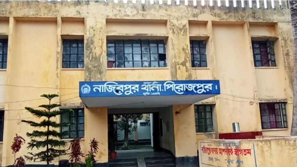 ডাকাতদের সঙ্গে রক্তক্ষয়ী লড়াই, গৃহকর্তার প্রতিরোধে নিহত এক ডাকাত!