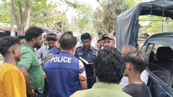টেকনাফে তিন যুবক হত্যার ৪০ ঘণ্টা পরও মামলা নেই, গ্রেপ্তার শূন্য