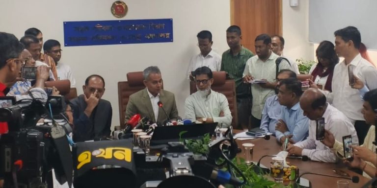 জ্বালানি দামের ধাক্কা: প্রতি কিলোমিটারে বাস ভাড়া বাড়লো ১১ পয়সা 1 asas7 202604231319386949050753