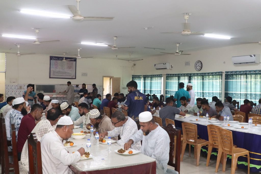 পুলিশ সুপারের বিশেষ ঈদ শুভেচ্ছা