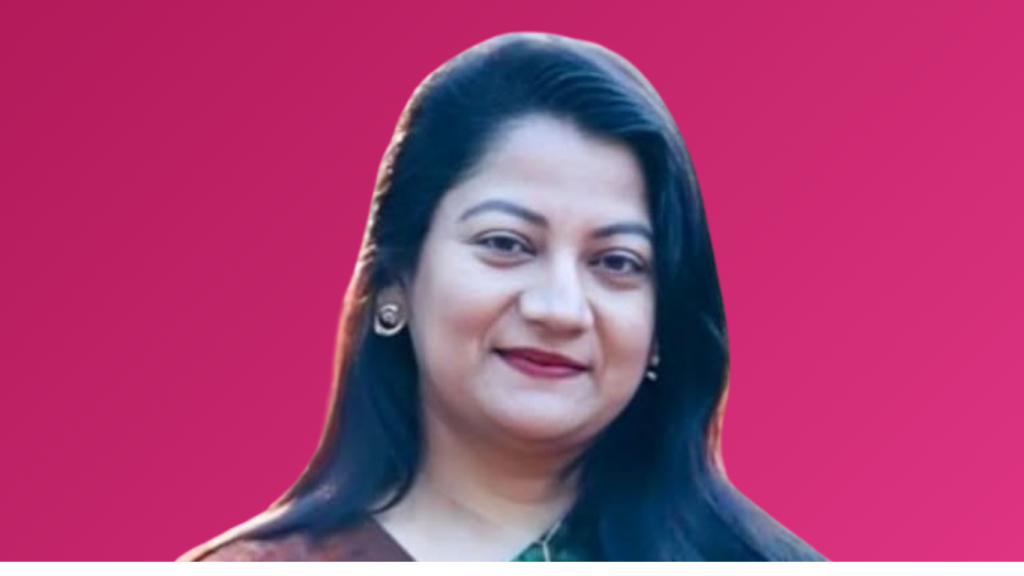 ঢাকা বিভাগের শ্রেষ্ঠ ডিসি শরীফা হক, গর্বিত ফুলবাড়ীয়াবাসী 1 শরীফা হক