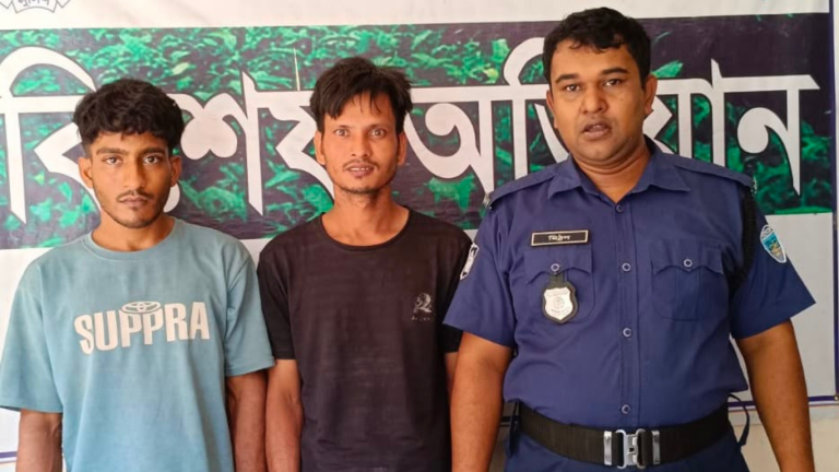দেবীদ্বারে ইয়াবাসহ দুই মাদক কারবারি আটক 1 দেবীদ্বারে ইয়াবা উদ্ধার