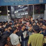 হত্যা মামলায় টাকা দাবির অভিযোগ, মরদেহ নিয়ে বন্দর থানা ঘেরাও 2 বন্দর থানা হত্যা মামলা