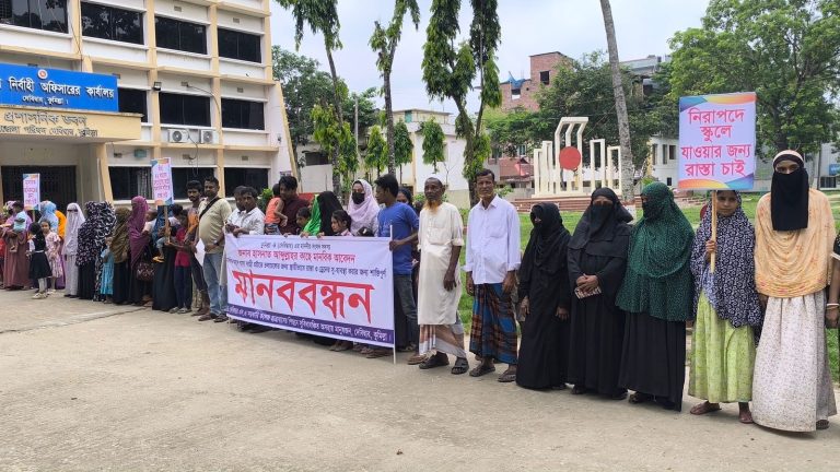 দেবীদ্বারে রাস্তা ও ড্রেনেজ সংকট