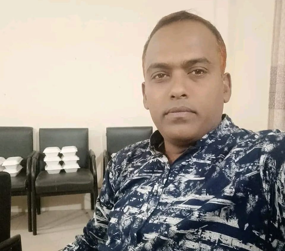 বাকিতে তেল না পেয়ে পাম্প বন্ধের হুমকির অভিযোগ যুবদল নেতার বিরুদ্ধে