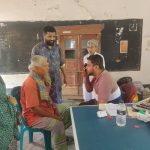 দেবীদ্বারে ১৫০ জনের বিনামূল্যে চক্ষু চিকিৎসা, ৩০ রোগীকে ছানি অস্ত্রোপচারের জন্য হাসপাতালে প্রেরণ 2 দেবীদ্বারের বাকসার উচ্চ বিদ্যালয়ে আয়োজিত বিনামূল্যের চক্ষু চিকিৎসা শিবিরে এক রোগীর চোখ পরীক্ষা করছেন বিশেষজ্ঞ চিকিৎসক।