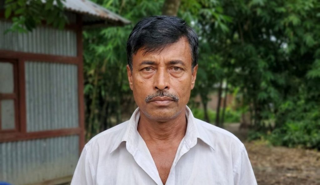 মুরাদনগরের লক্ষ্মীপুর গ্রামের কৃষক ওহেদ ভূঁইয়া