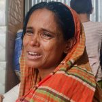 মুরাদনগরে মায়ের অজান্তে ৫০ হাজার টাকায় শিশুবিক্রির অভিযোগ, ফিরে পেতে আকুতি 3 সন্তান হারা মায়ের আহাজরি। ছবি: আমার দেশ