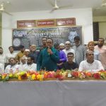 'বিএনপির পতাকা লাগিয়ে এনসিপির নির্বাচন করা ব্যক্তিদের দলে থাকার অধিকার নেই'— অধ্যক্ষ সেলিম ভূঁইয়া এমপি 3 প্রয়াত বিএনপি নেতা আব্দুল আউয়াল খানের ষষ্ঠ মৃত্যুবার্ষিকী উপলক্ষে আয়োজিত স্মরণসভায় প্রধান অতিথির বক্তব্য রাখছেন কুমিল্লা-২৫০ (হোমনা-তিতাস) আসনের সংসদ সদস্য ও বিএনপির কুমিল্লা বিভাগীয় সাংগঠনিক সম্পাদক অধ্যক্ষ সেলিম ভূঁইয়া এমপি।