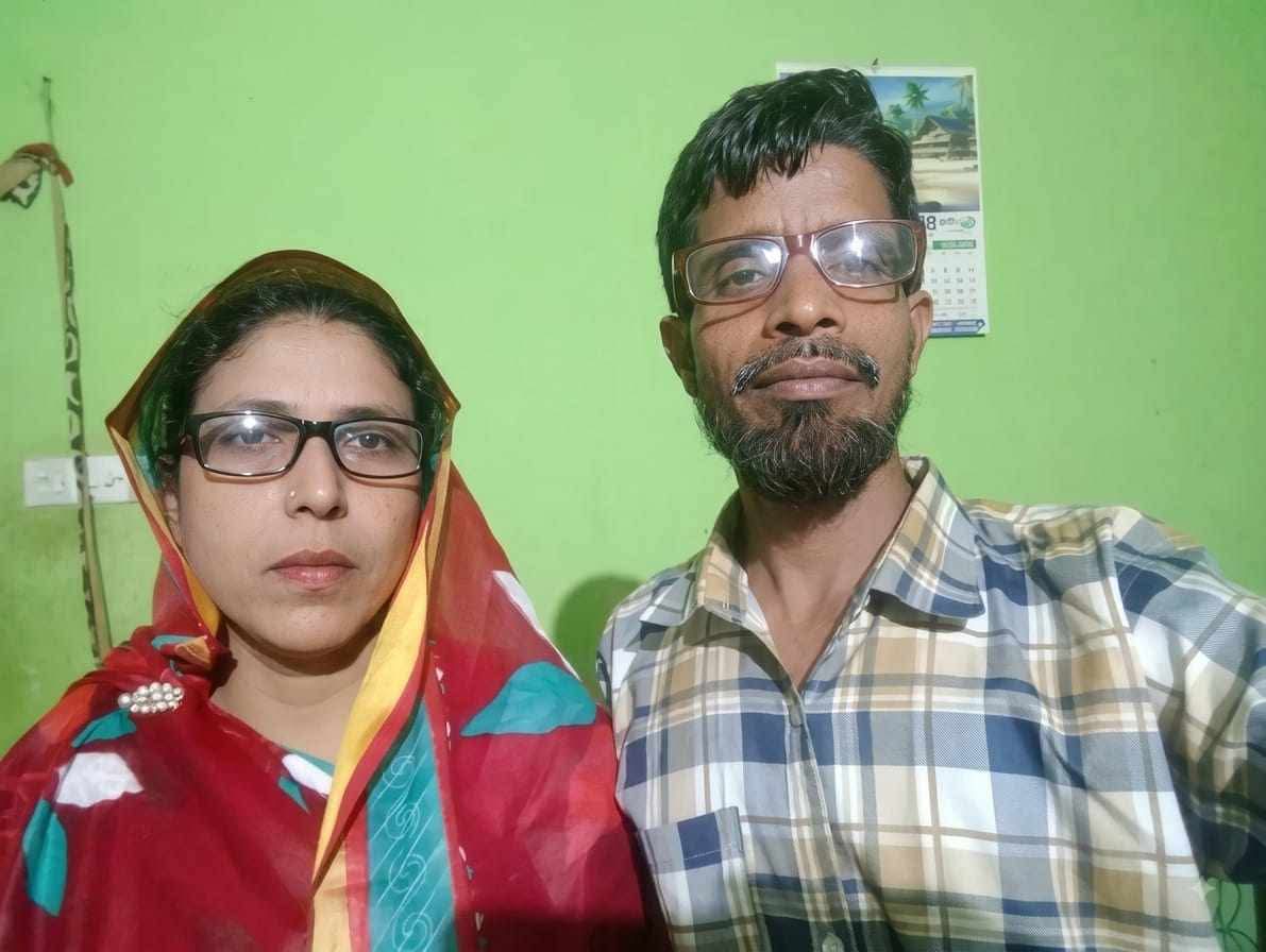 অগ্নিকাণ্ডে দেবীদ্বারের স্বামী-স্ত্রীর মৃত্যু, পাশাপাশি দাফন