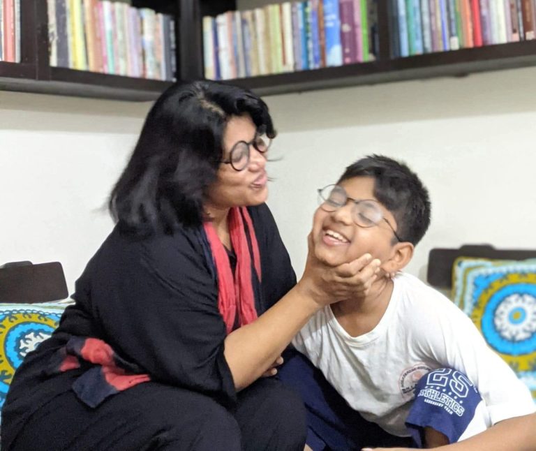 অপ্রতিম হত্যায় নতুন প্রশ্ন: আসামিরা সত্যিই কিশোর তো? ডিএনএ টেস্ট চান মা 1 অপ্রতিম হত্যার বিচার ও তিন দফা দাবিতে কুমিল্লা বিশ্ববিদ্যালয়ে আয়োজিত মানববন্ধন।