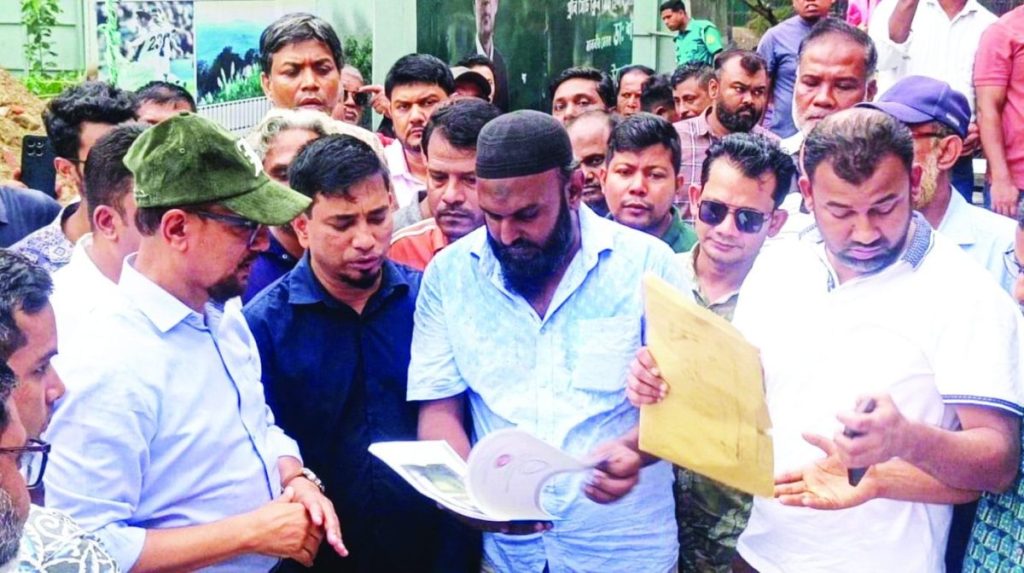 ষোলশহর বিপ্লব উদ্যানে হবে দক্ষিণ এশিয়ার বৃহত্তম জাতীয় পতাকা 1 ষোলশহর বিপ্লব উদ্যানে হবে দক্ষিণ এশিয়ার বৃহত্তম জাতীয় পতাকা