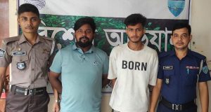 দেবীদ্বারে হত্যা-নাশকতা মামলায় ছাত্রলীগের দুই নেতা গ্রেপ্তার