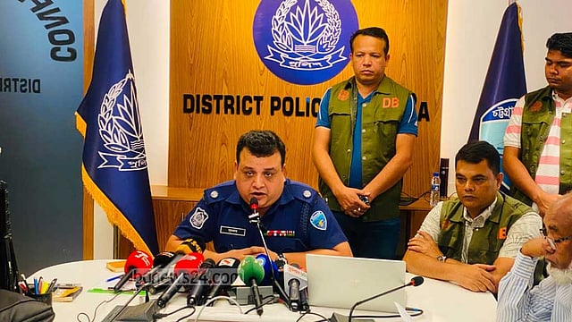 জমির বিরোধে জোড়া খুন: ফুফু-ভাতিজার প্রাণ গেল, গ্রেপ্তার স্বামী-স্ত্রী ও পালিত কন্যা