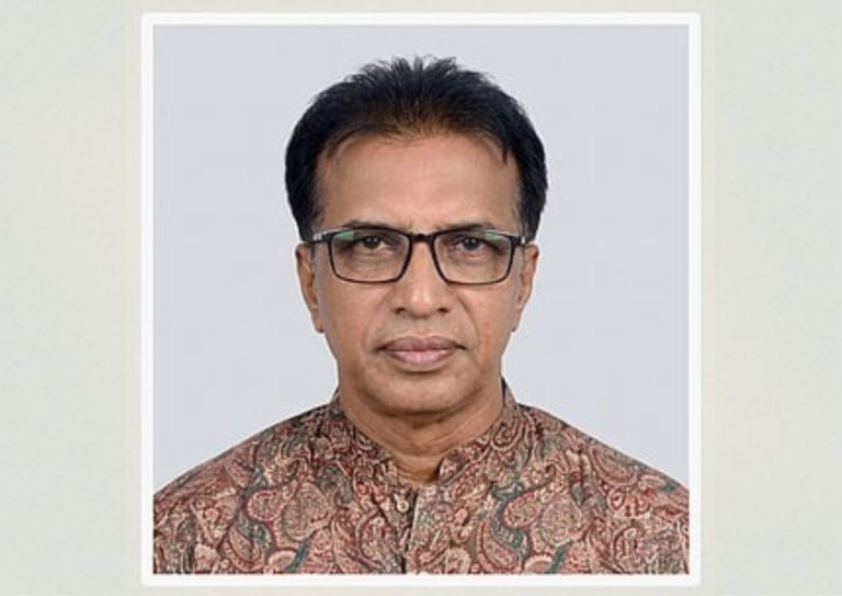 মেঘনায় দলীয় পদ দেওয়ার কথা বলে ১ লাখ টাকা ও তিন খাসি নেওয়ার অভিযোগ বিএনপি নেতার বিরুদ্ধে 1 কুমিল্লার মেঘনা উপজেলা বিএনপির আহ্বায়ক রমিজ উদ্দিন লন্ডনী